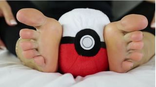Rebecca Berardi feet photo thumbnail