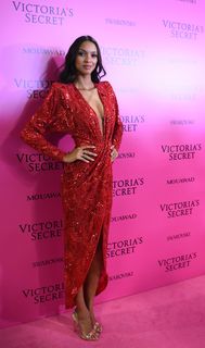 Lais Ribeiro feet photo thumbnail