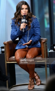 Danica Patrick feet photo thumbnail
