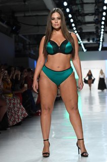 Ashley Graham feet photo thumbnail