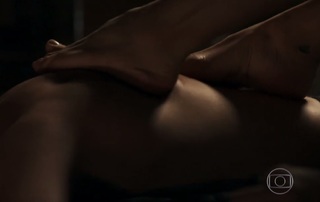 Grazi Massafera feet photo thumbnail
