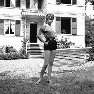 Brigitte Bardot feet photo thumbnail