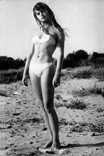 Brigitte Bardot feet photo thumbnail