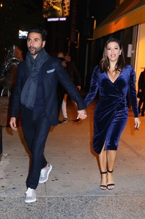Eva Longoria feet photo thumbnail