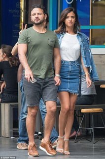Lucy Mecklenburgh feet photo thumbnail
