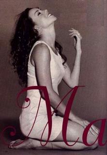 Mariah Carey feet photo thumbnail