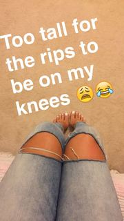 Lauren R. Wood feet photo thumbnail