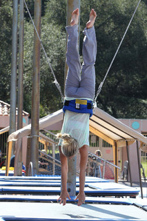 Kendra Wilkinson feet photo thumbnail