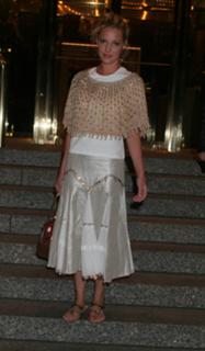 Katherine Heigl feet photo thumbnail