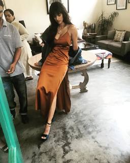 Disha Patani feet photo thumbnail