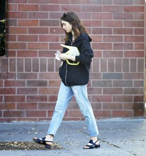 Lily Collins feet photo thumbnail
