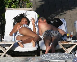 Mel B feet photo thumbnail