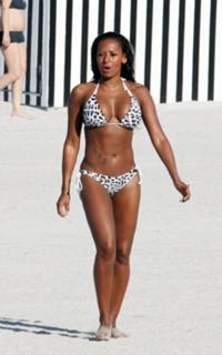 Mel B feet photo thumbnail