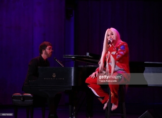 Kesha feet photo thumbnail