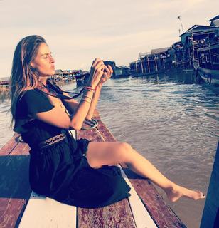 Galilea Montijo feet photo thumbnail