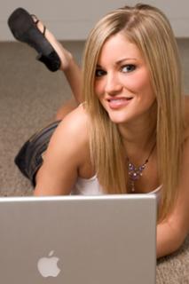 Justine Ezarik feet photo thumbnail