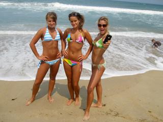 Justine Ezarik feet photo thumbnail
