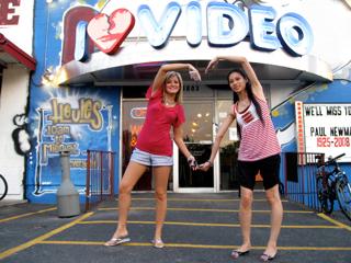 Justine Ezarik feet photo thumbnail