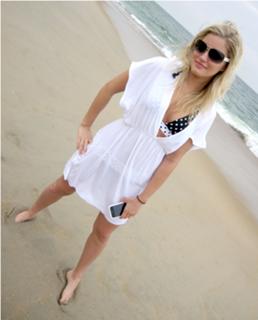 Justine Ezarik feet photo thumbnail