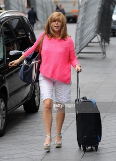 Kate Garraway feet photo thumbnail