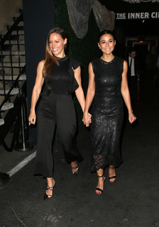 Emmanuelle Chriqui feet photo thumbnail