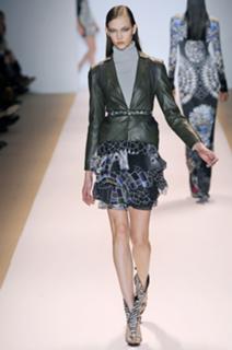 Karlie Kloss feet photo thumbnail