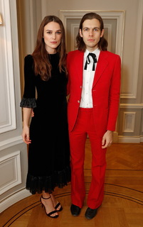Keira Knightley feet photo thumbnail