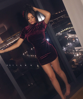 Charlotte Crosby feet photo thumbnail