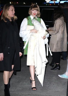 Léa Seydoux feet photo thumbnail