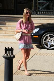 Nicky Rothschild feet photo thumbnail