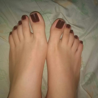 Isa Pes feet photo thumbnail