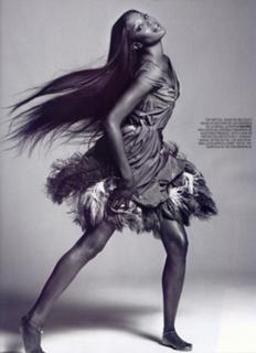 Naomi Campbell feet photo thumbnail