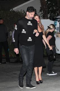 Sofía Vergara feet photo thumbnail