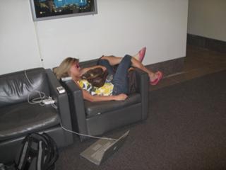 Justine Ezarik feet photo thumbnail