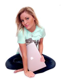 Justine Ezarik feet photo thumbnail