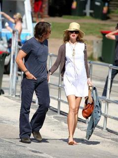 Nicole Kidman feet photo thumbnail