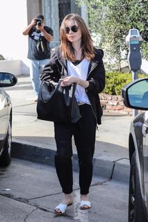 Lily Collins feet photo thumbnail