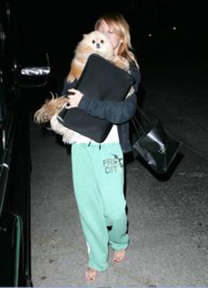 Nicole Richie feet photo thumbnail