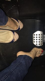 Alaine Crissiê feet photo thumbnail