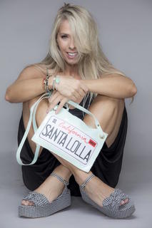 Adriane Galisteu feet photo thumbnail