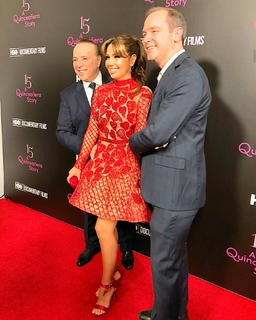 Thalía feet photo thumbnail