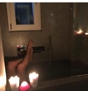 Tania Cagnotto feet photo thumbnail