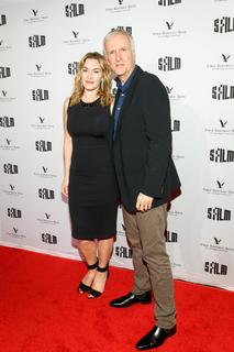 Kate Winslet feet photo thumbnail