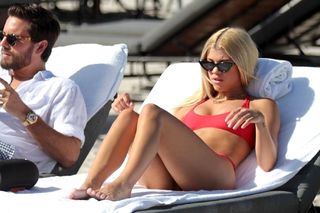 Sofia Richie feet photo thumbnail