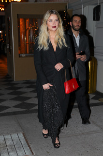 Ashley Benson feet photo thumbnail