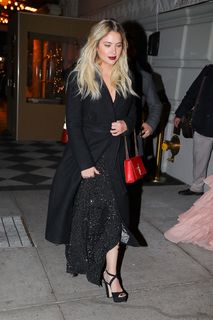 Ashley Benson feet photo thumbnail