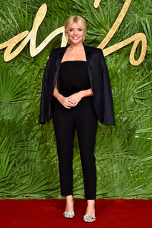 Holly Willoughby feet photo thumbnail