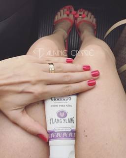 Alaine Crissiê feet photo thumbnail