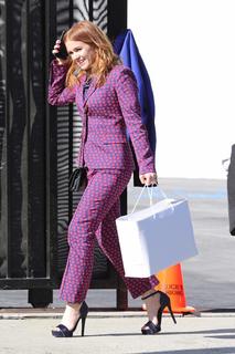 Isla Fisher feet photo thumbnail