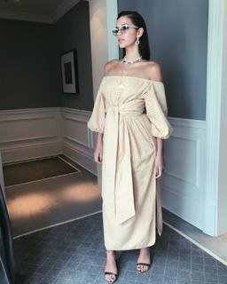 Bruna Marquezine feet photo thumbnail